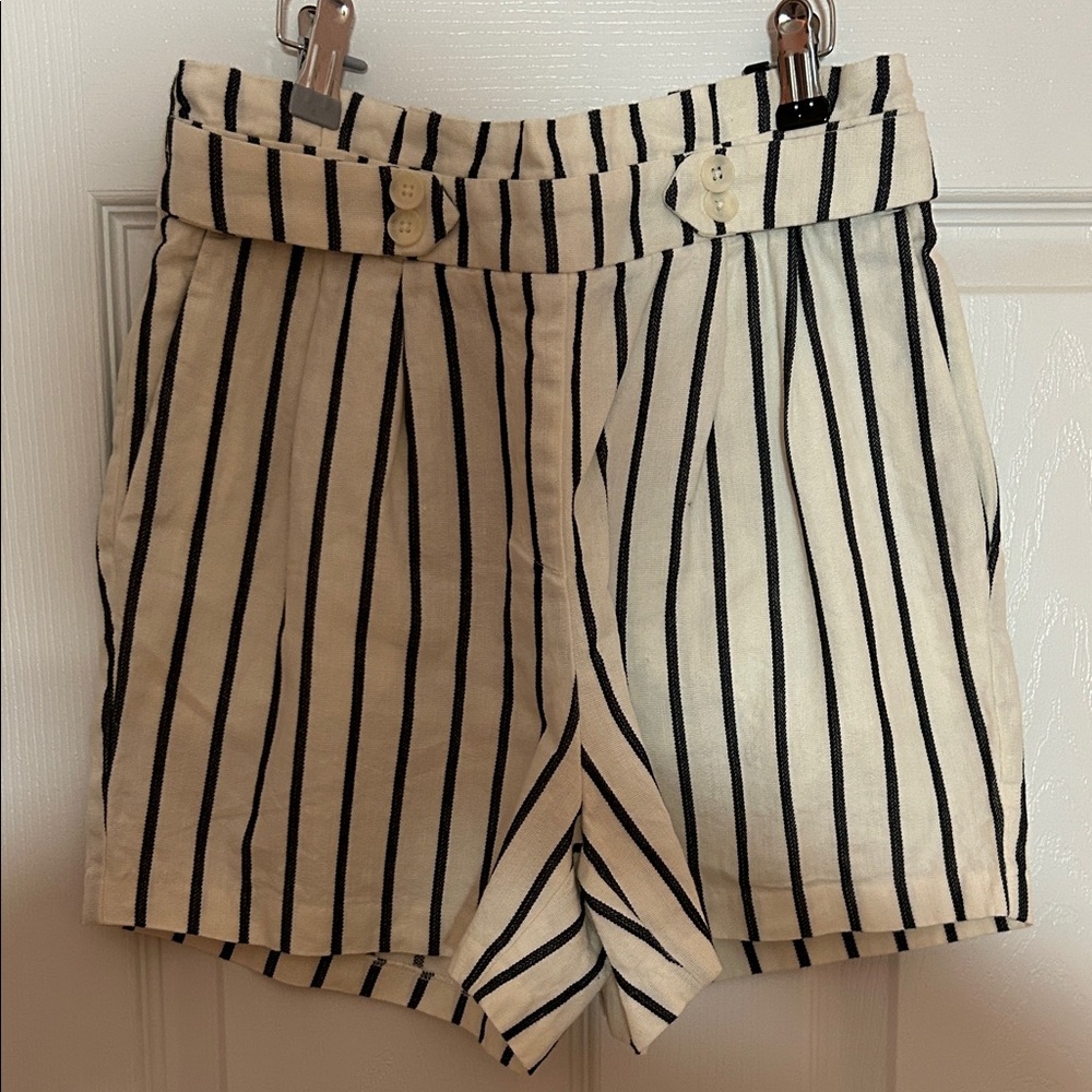 Express Black and White High Waist Women's Shorts